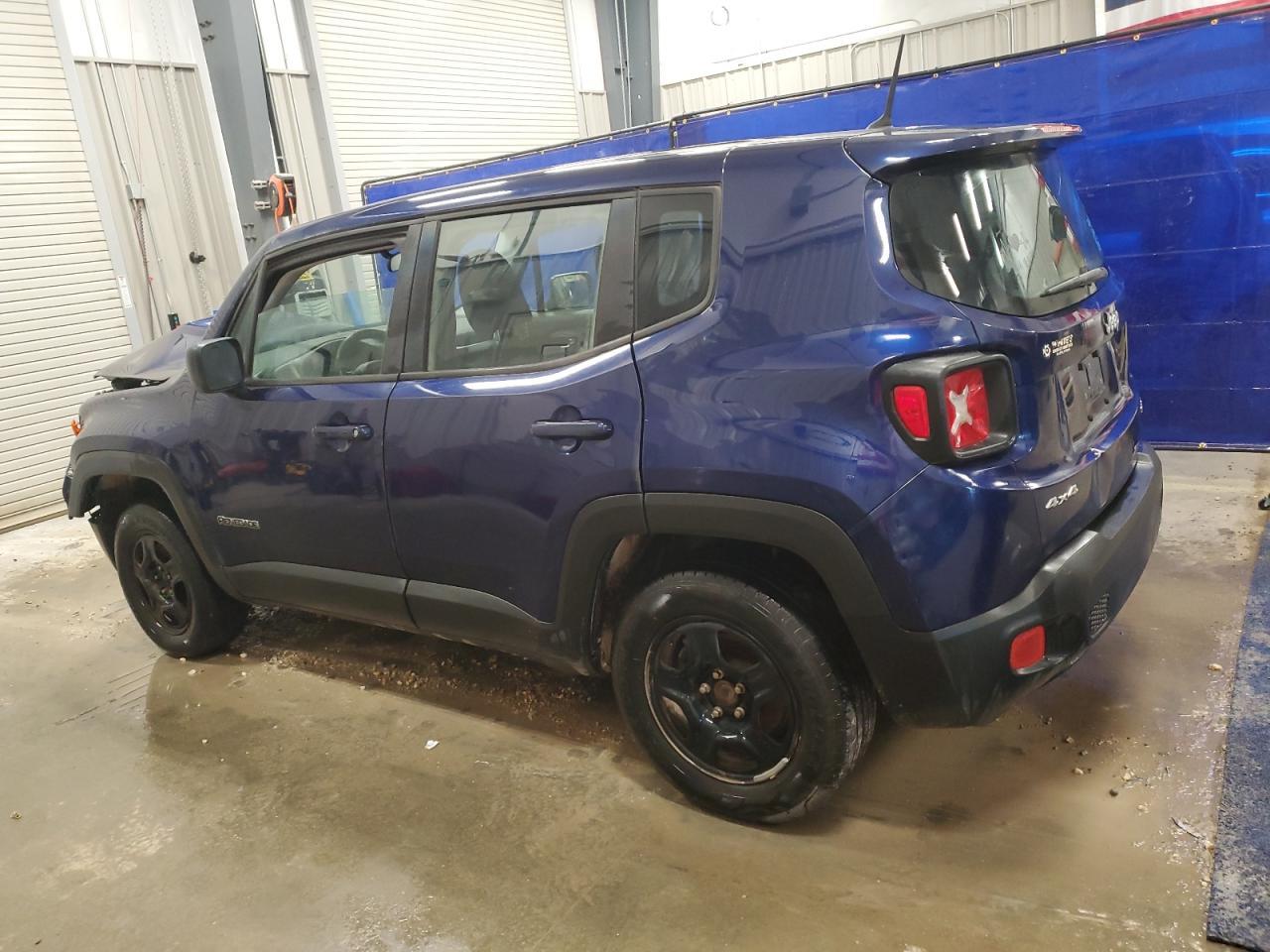 2017 Jeep Renegade Sport - Фото 2