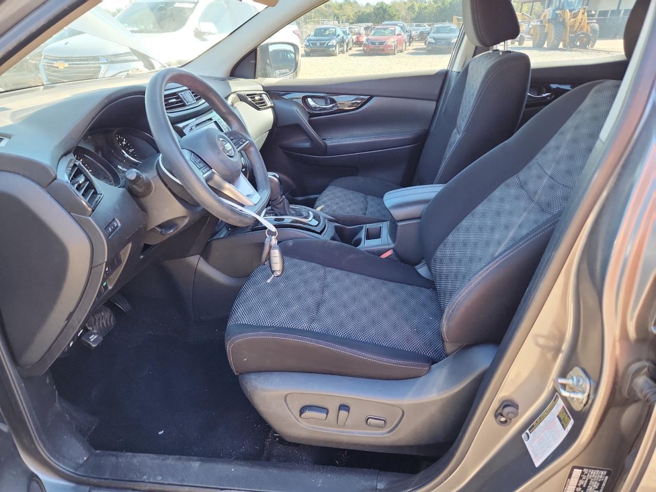 2019 Nissan Rogue Sport S - Image 7