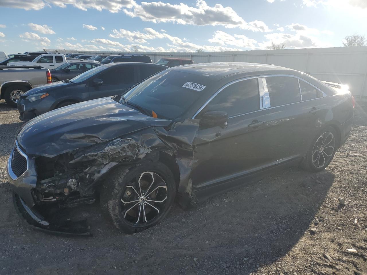 2016 Ford Taurus Sho