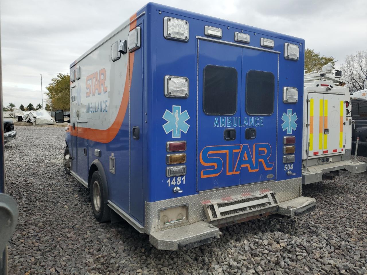 2017 Ford E-350 Ambulance - Фото 2