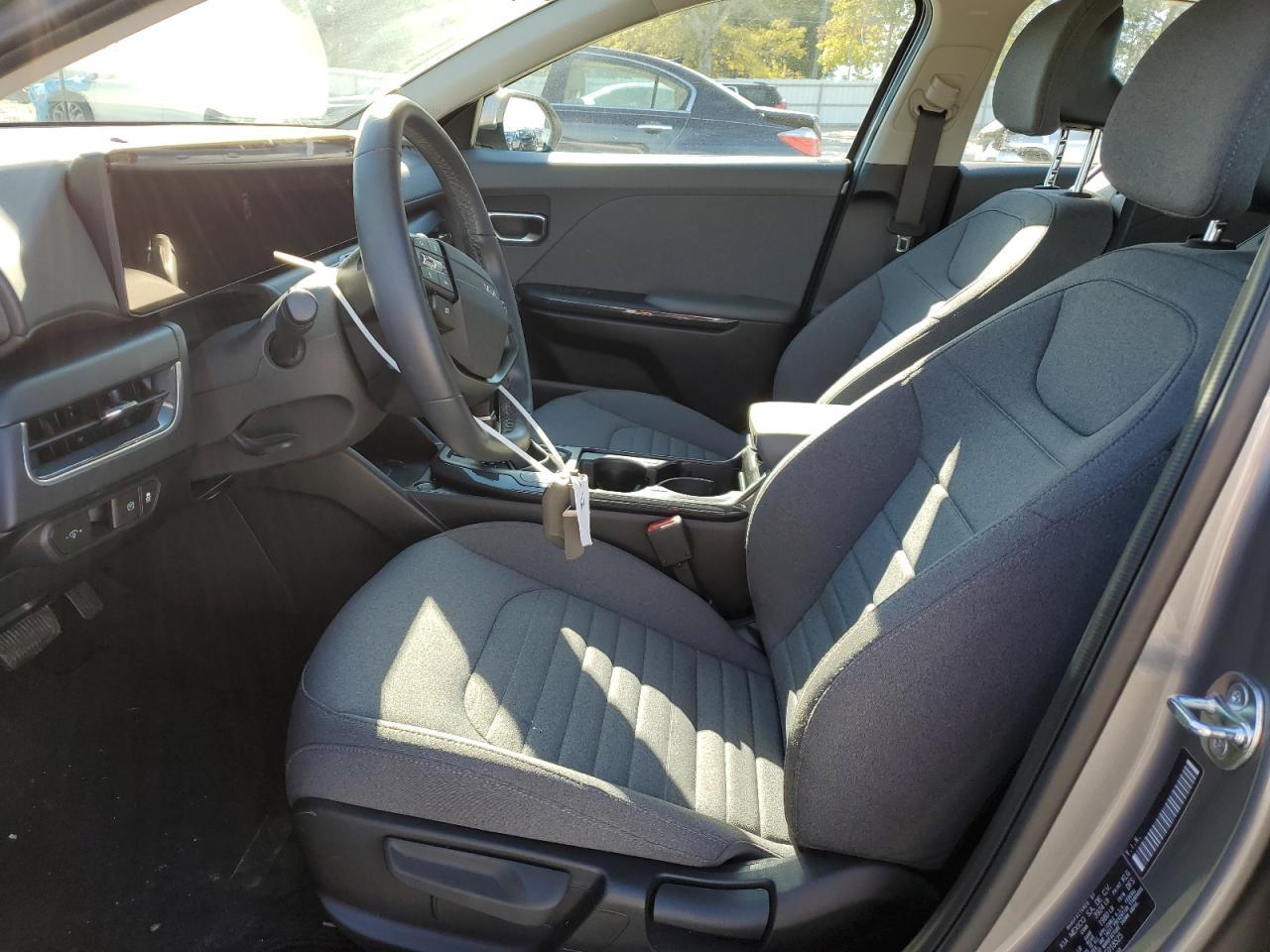 2025 Kia K4 Ex - Фото 7