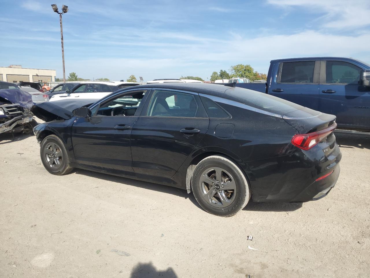 2021 Kia K5 Lxs - Image 2