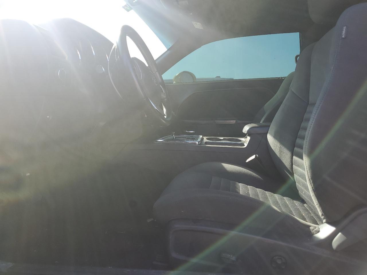2013 Dodge Challenger Sxt - Image 7