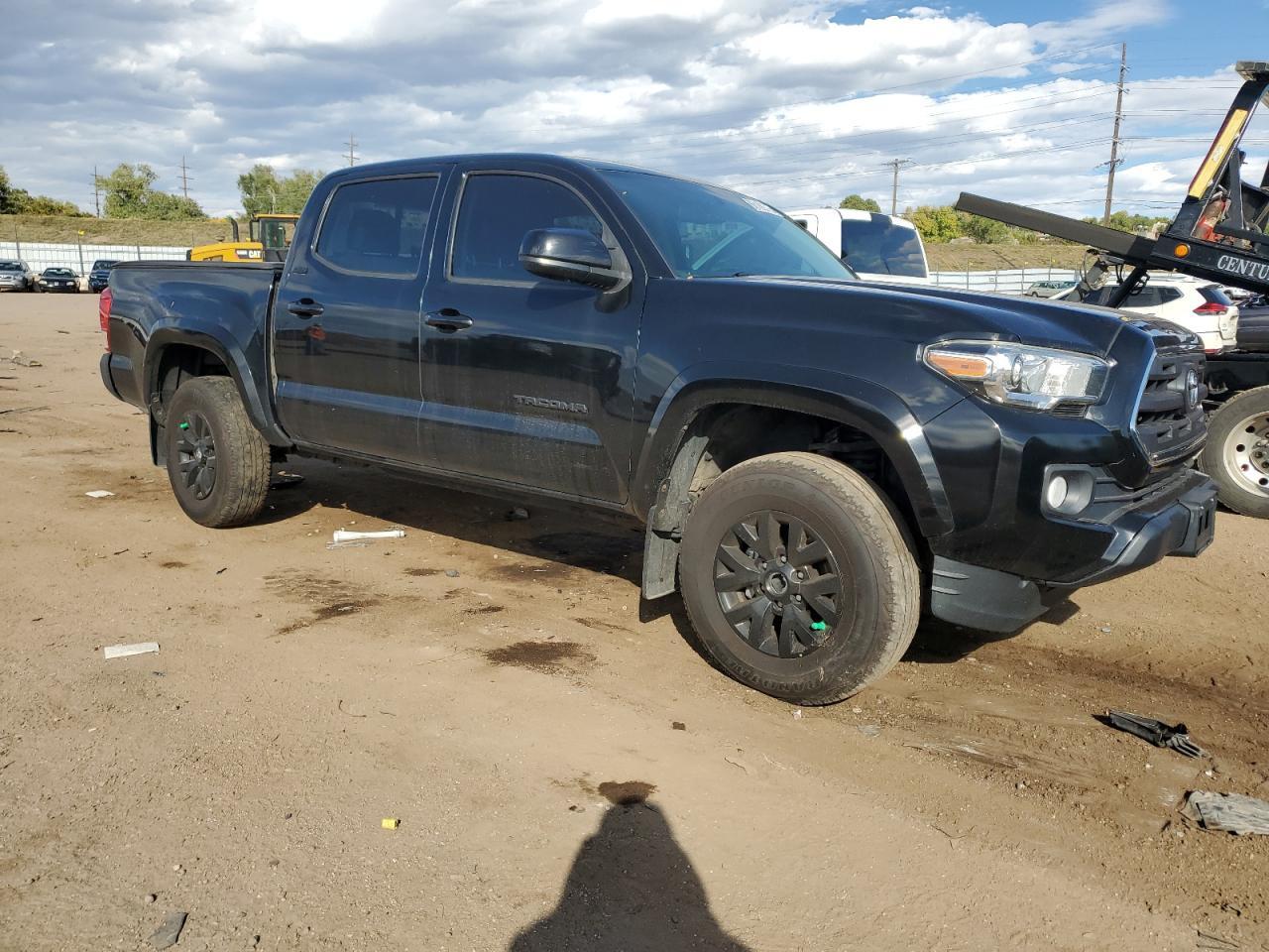 2017 Toyota Tacoma Double Cab - Фото 4