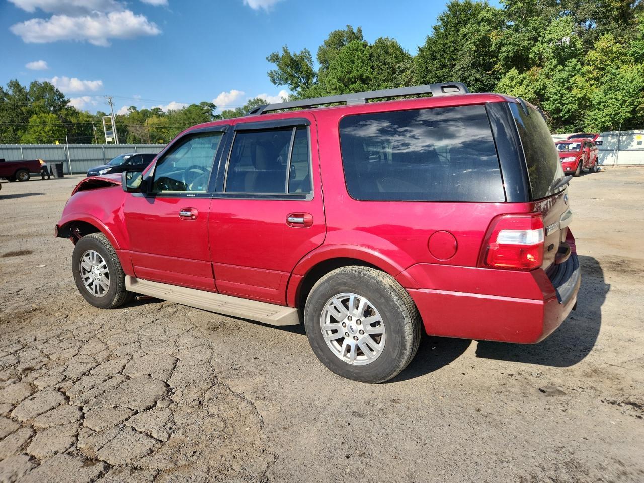 2014 Ford Expedition Xlt - Фото 2