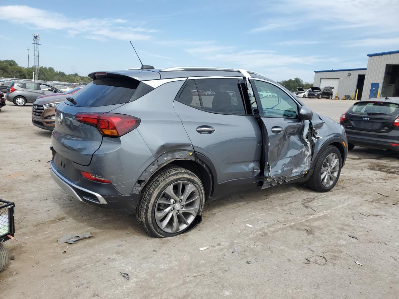 2022 Buick Encore Gx Essence - Фото 3