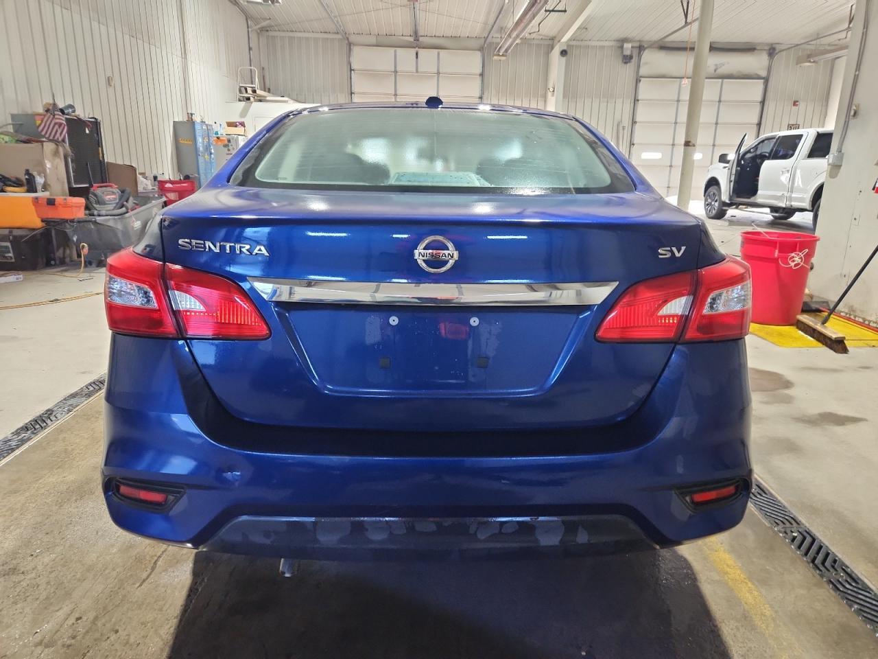 2018 Nissan Sentra S - Image 6