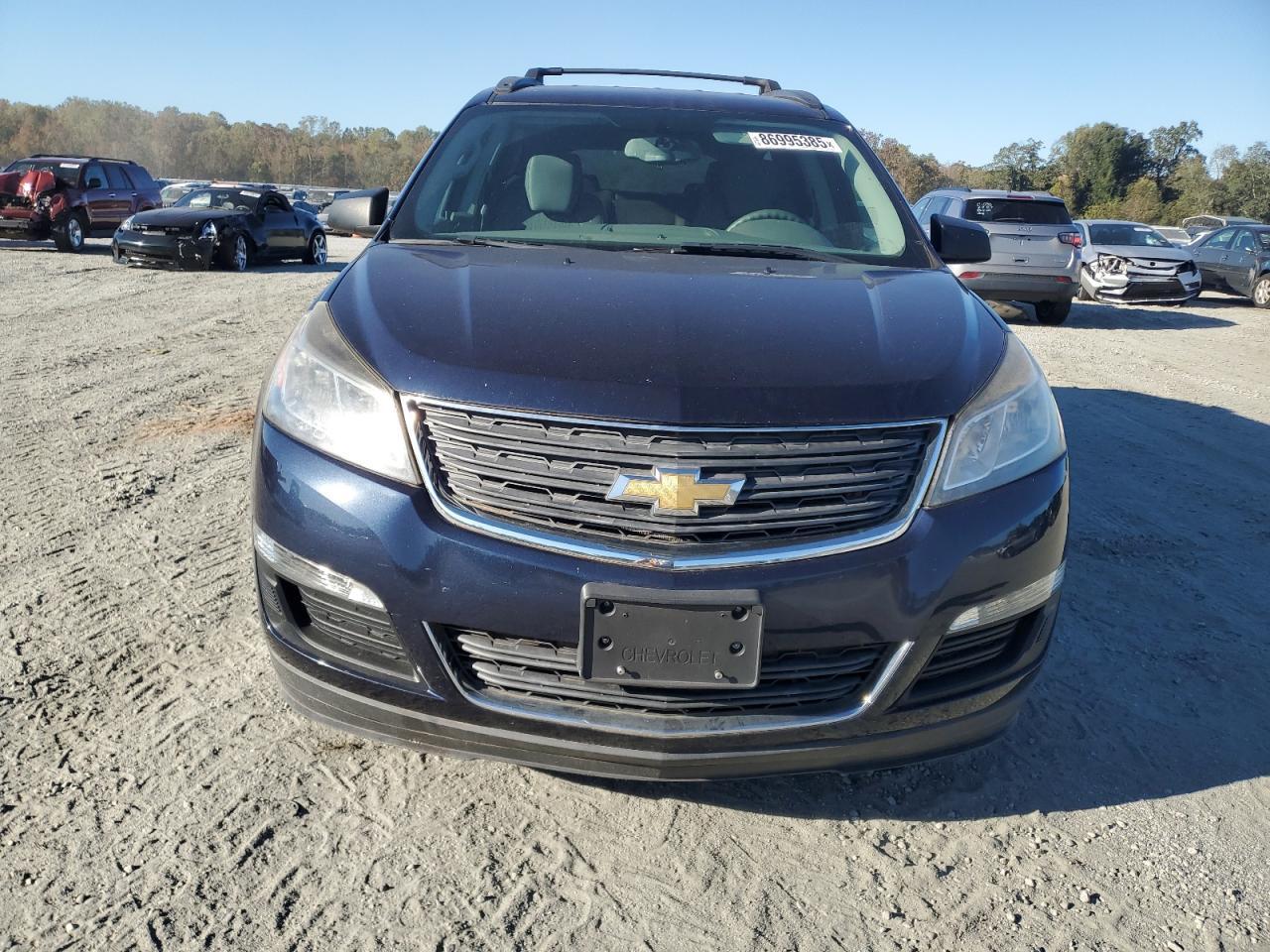 2015 Chevrolet Traverse Ls - Image 5