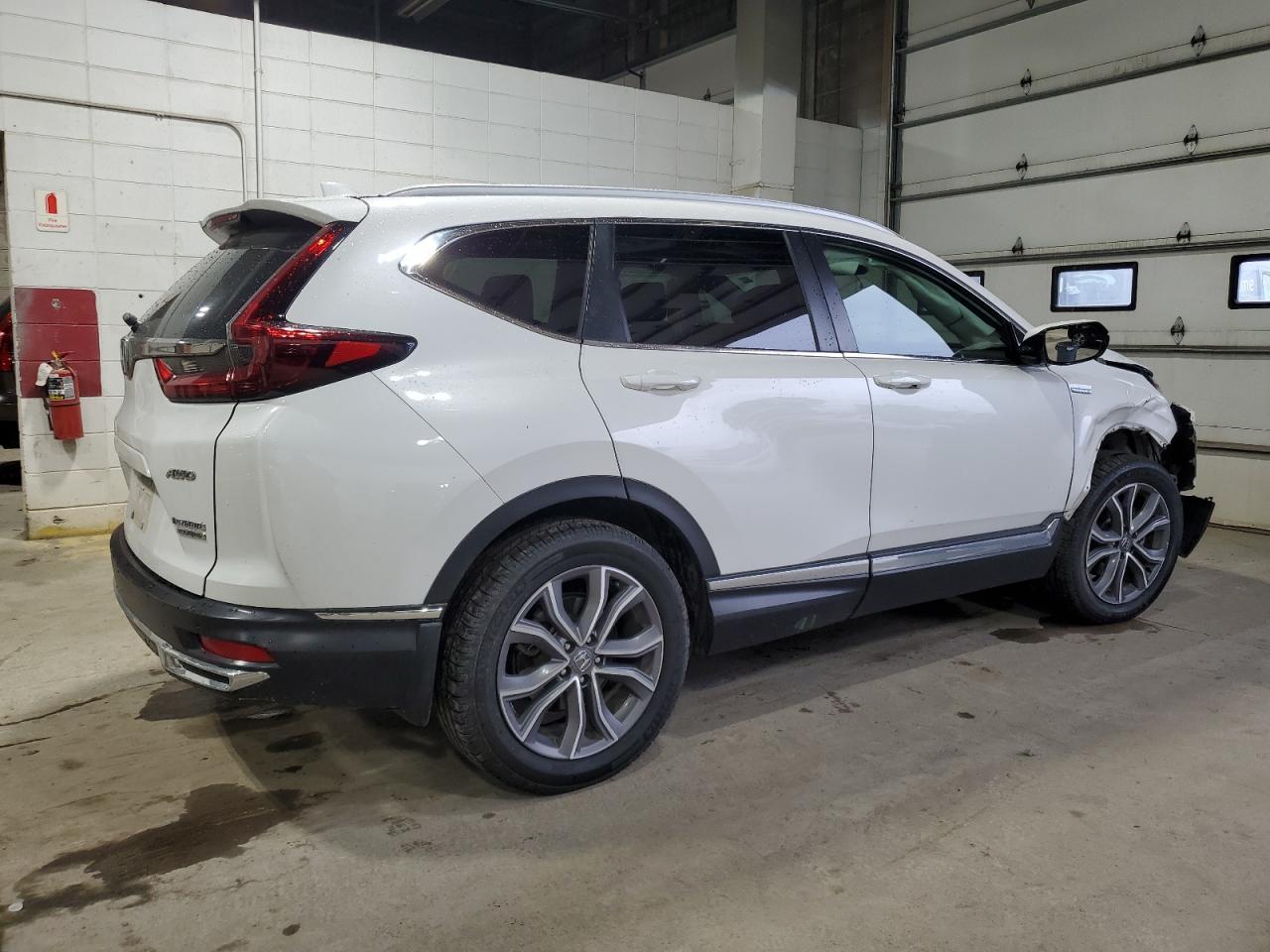 2022 Honda Cr-V Touring - Фото 3
