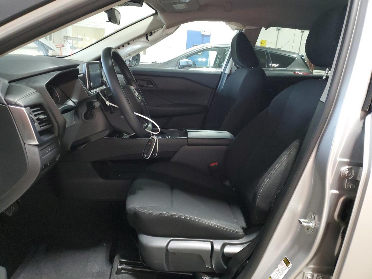 2025 Nissan Rogue S - Фото 7