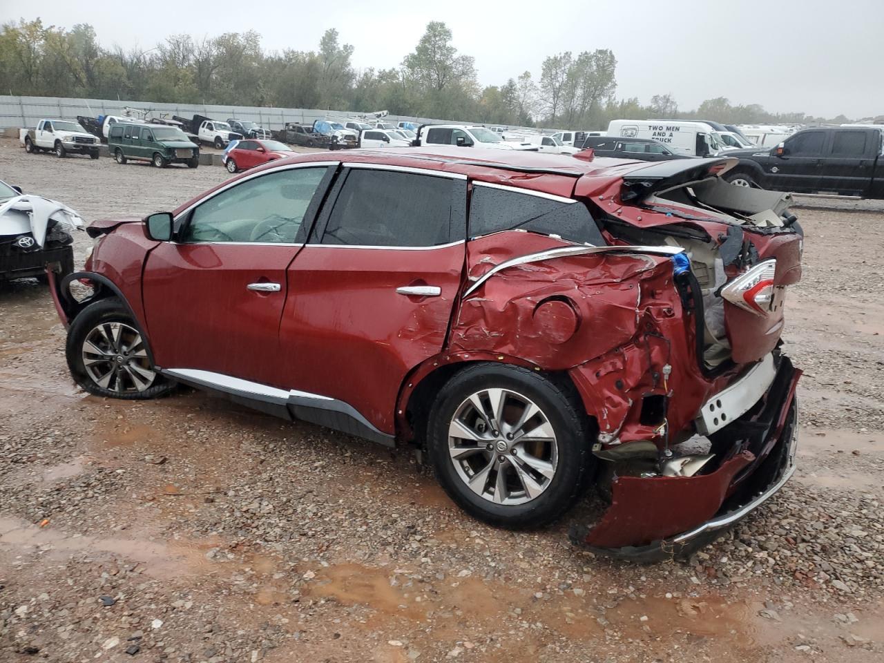 2016 Nissan Murano S - Image 2