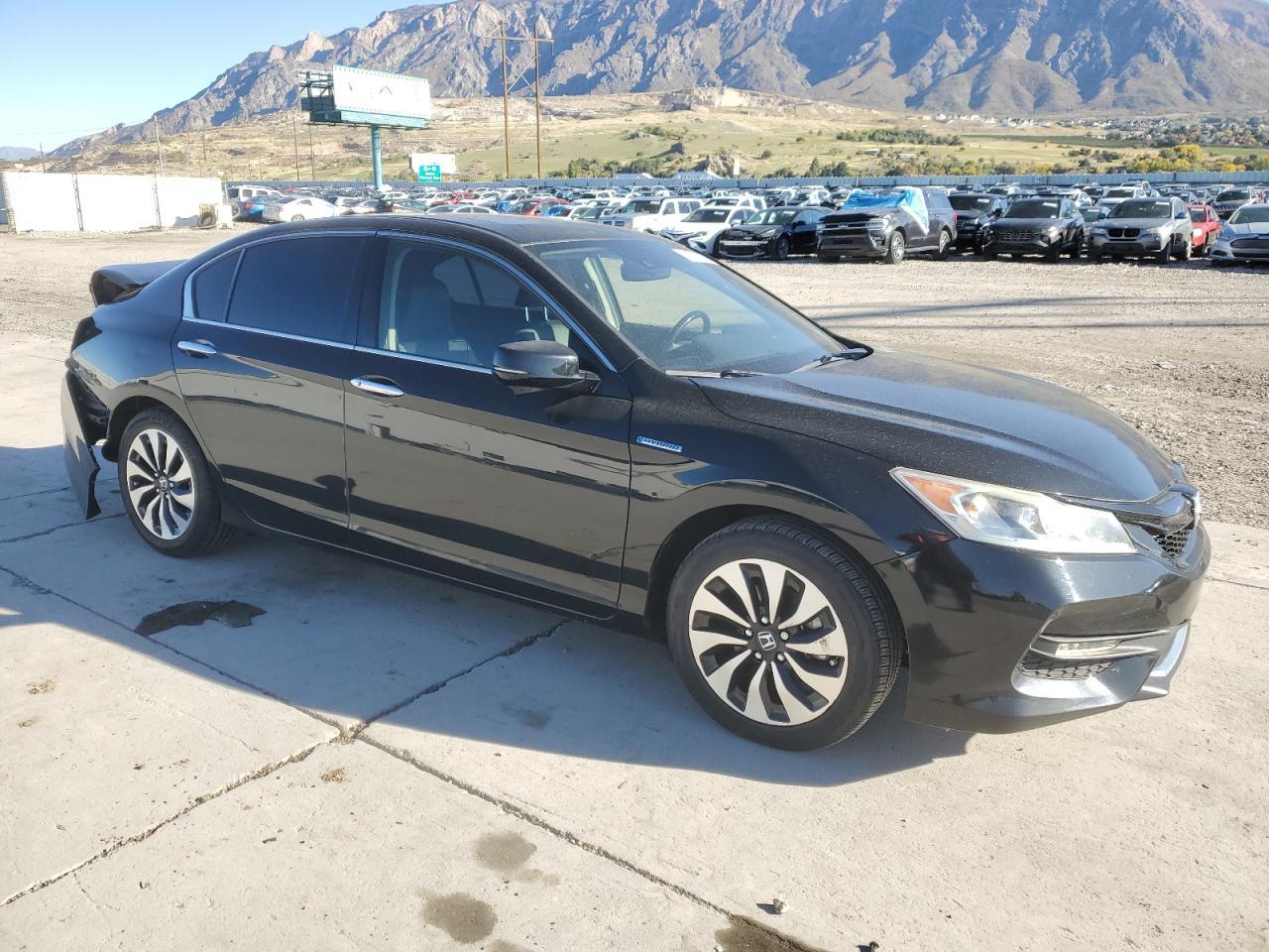 2017 Honda Accord Hybrid Exl - Фото 4