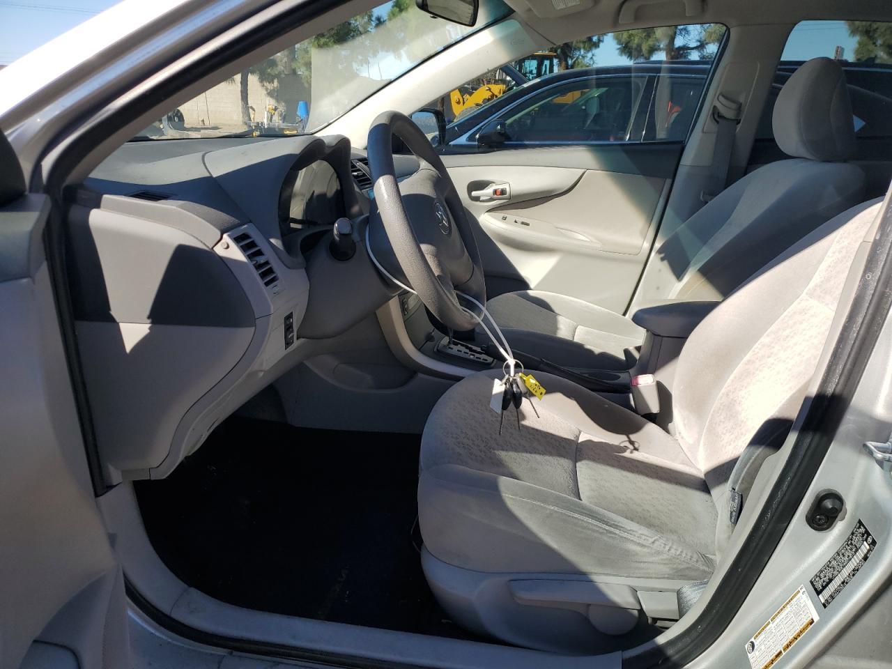 2009 Toyota Corolla Base - Фото 7