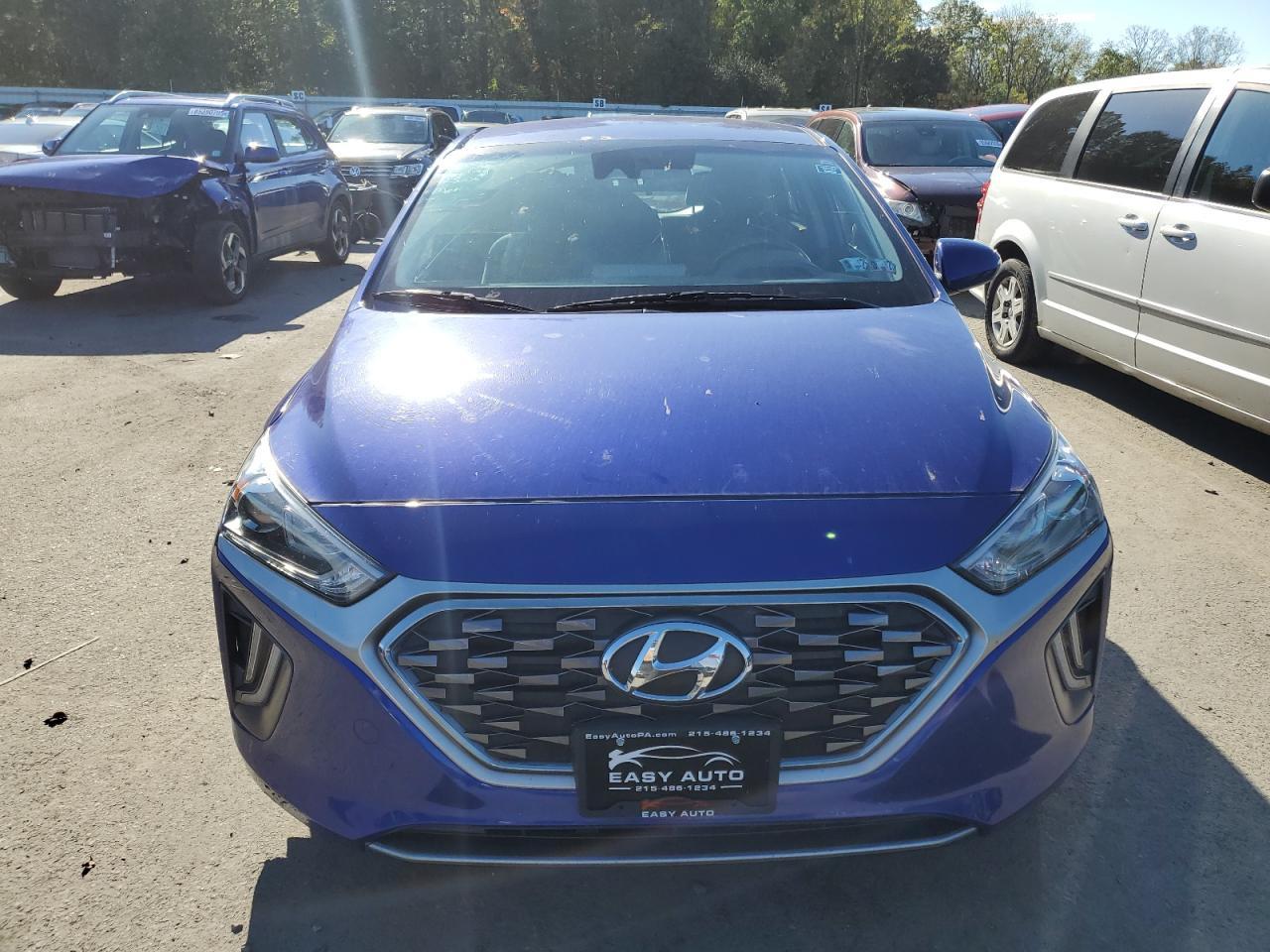 2020 Hyundai Ioniq Se - Image 5