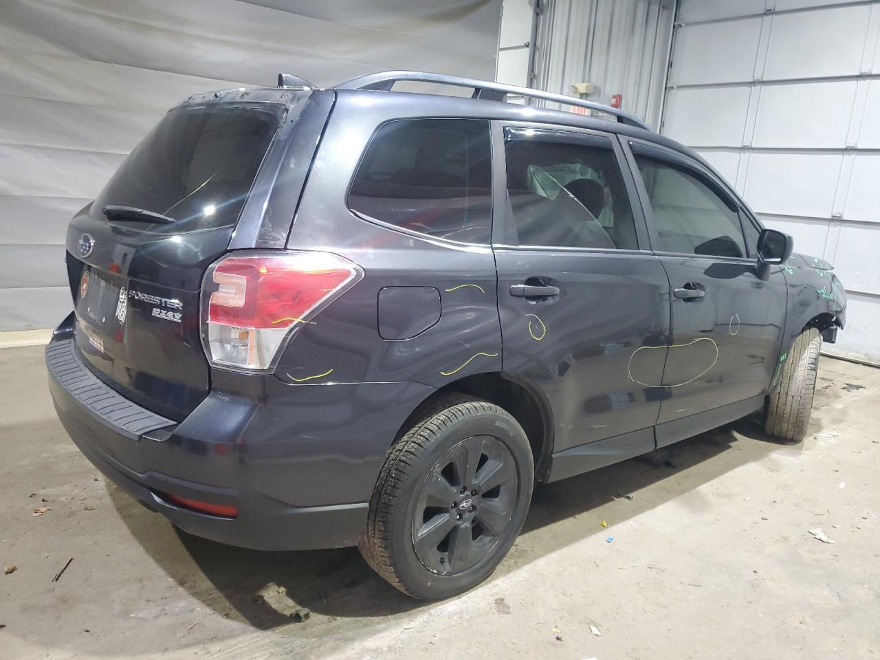 2017 Subaru Forester 2.5I Premium - Image 3