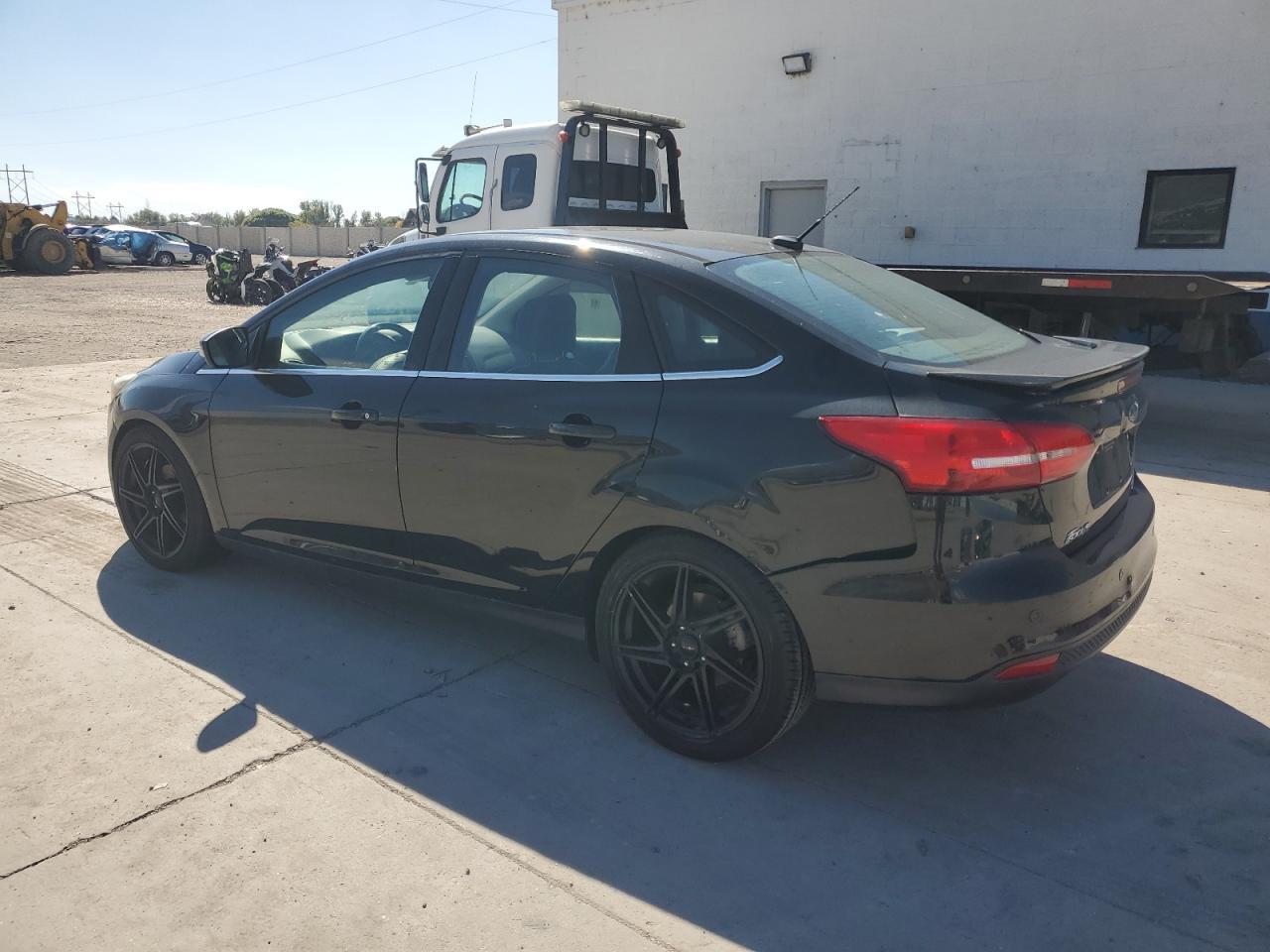 2015 Ford Focus Titanium - Фото 2