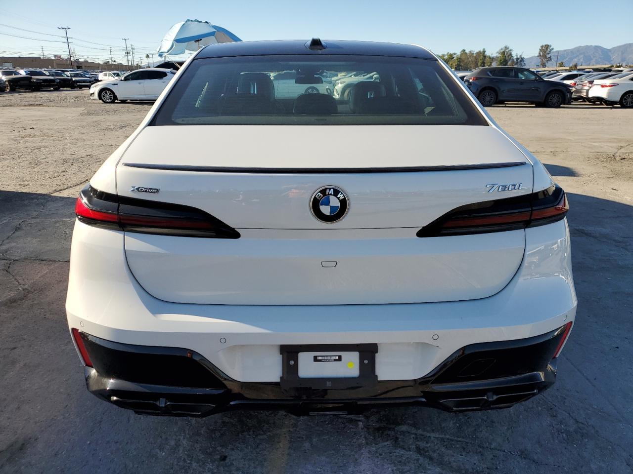 2023 BMW 760 Xi - Image 6