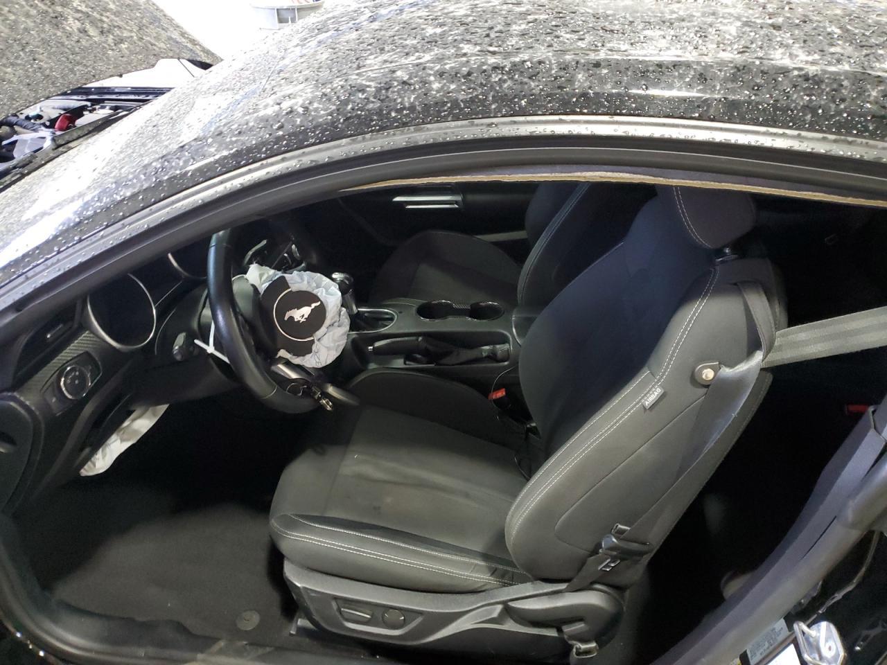 2021 Ford Mustang - Фото 7