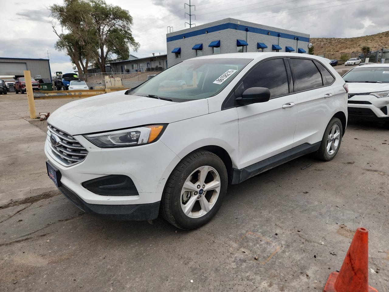 2020 Ford Edge Se