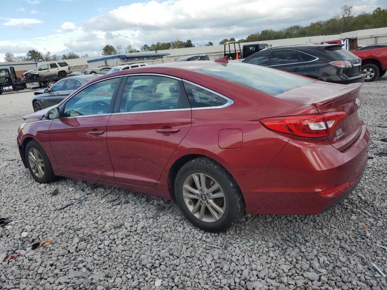 2016 Hyundai Sonata Se - Фото 2