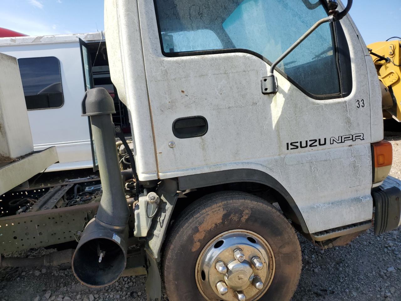 2002 Isuzu Npr - Фото 5