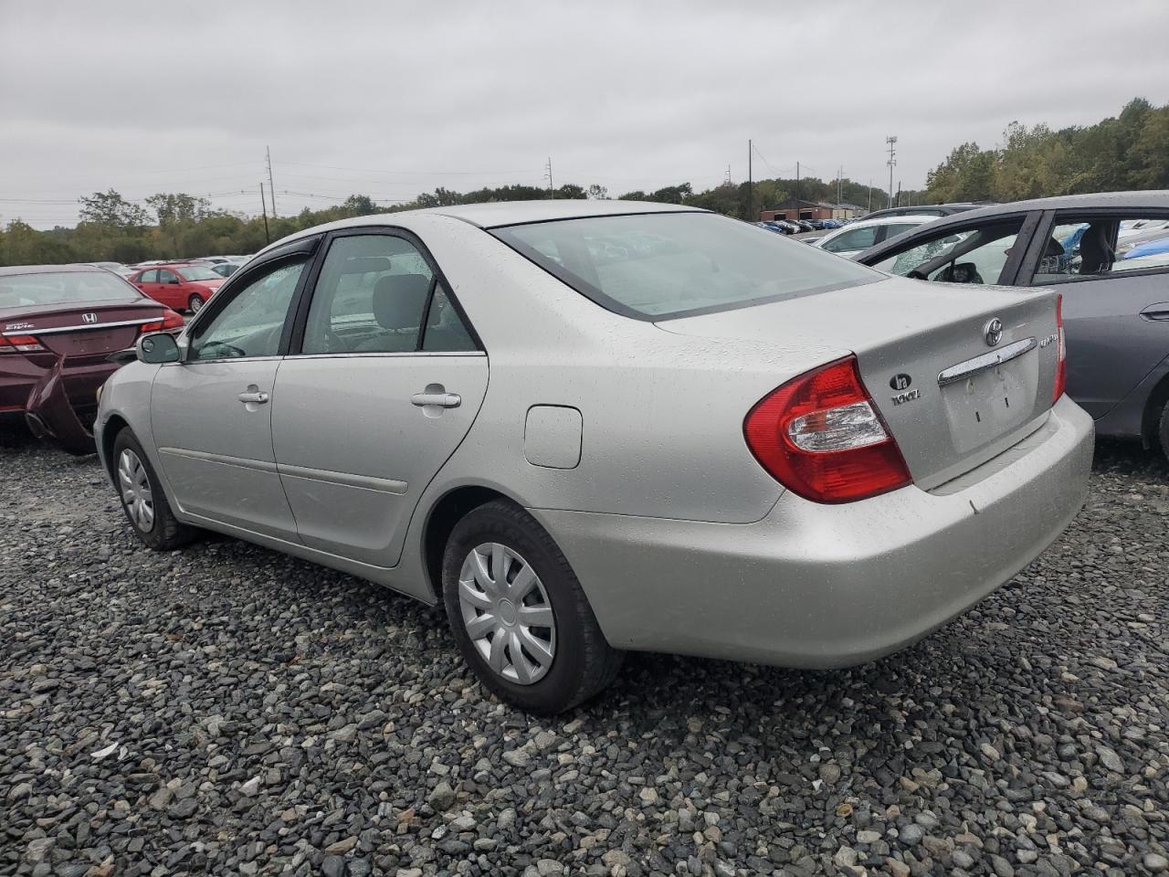 2003 Toyota Camry Le - Фото 2