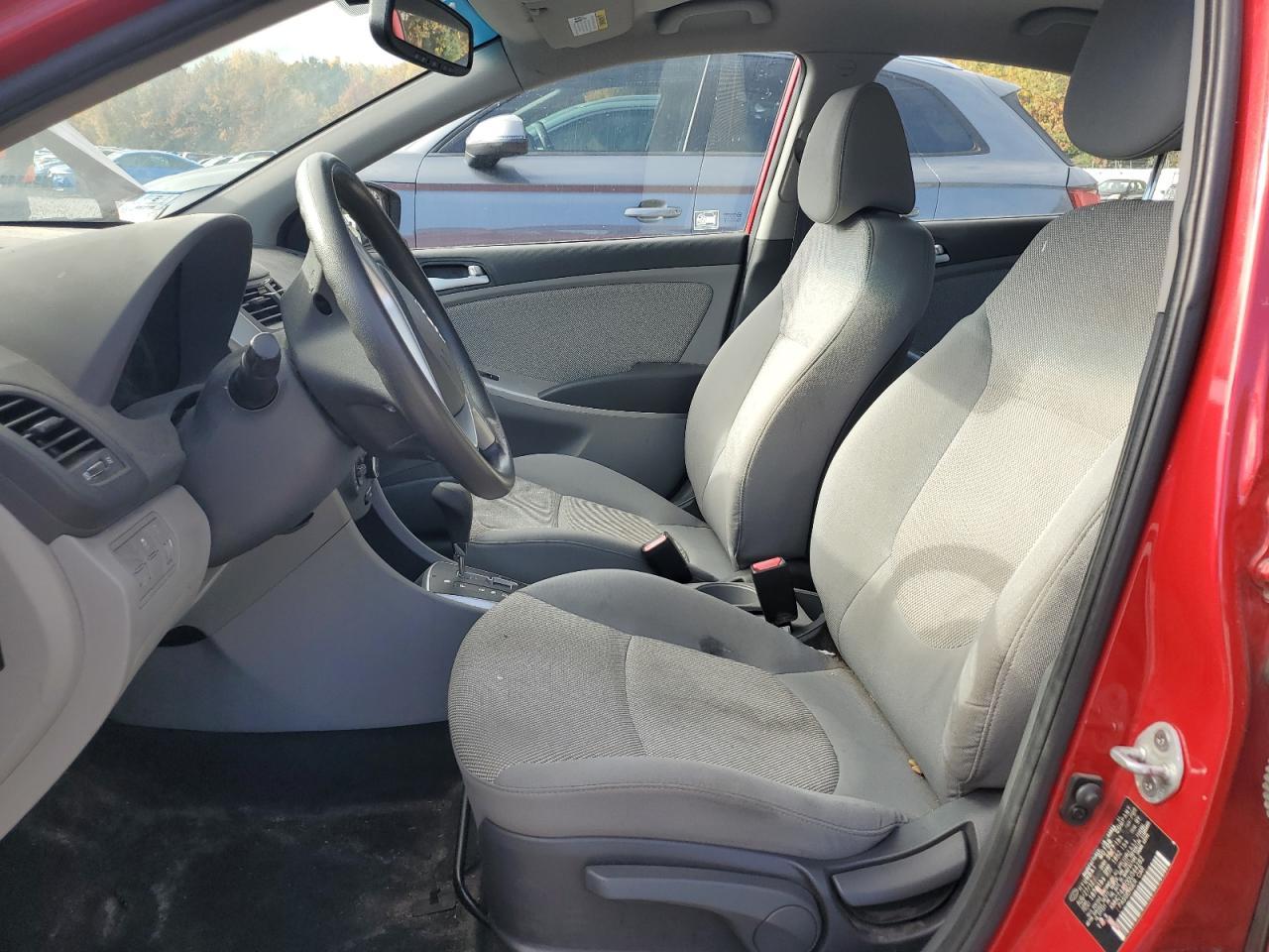 2011 Hyundai Accent Gls - Image 7