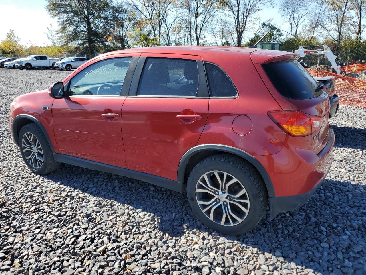 2016 Mitsubishi Outlander Sport Es - Image 2