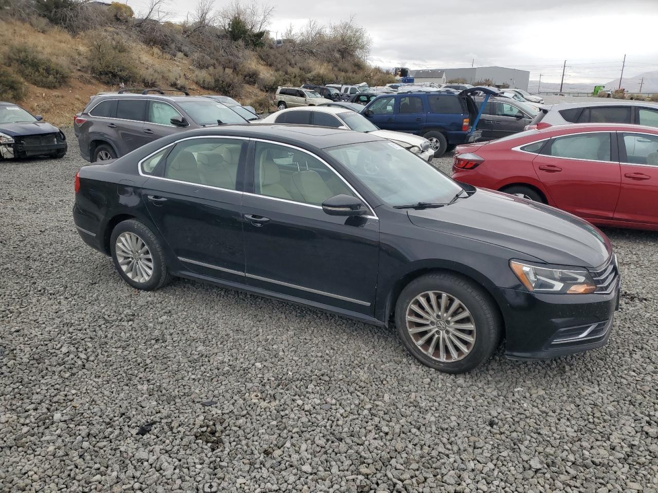2016 Volkswagen Passat Se - Image 4