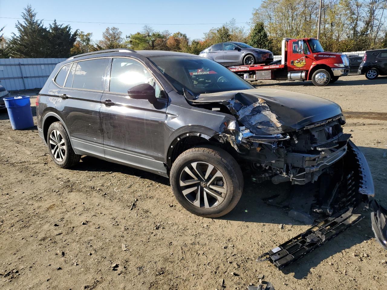 2022 Volkswagen Tiguan S - Image 4