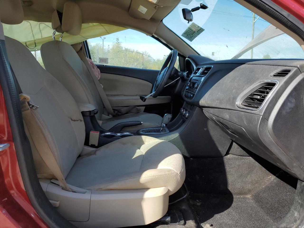 2014 Chrysler 200 Lx - Image 7