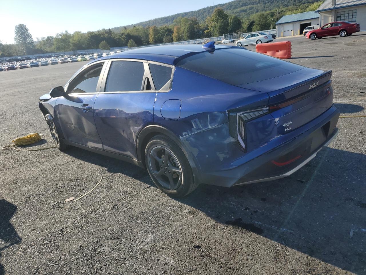 2025 Kia K4 Lx - Фото 2