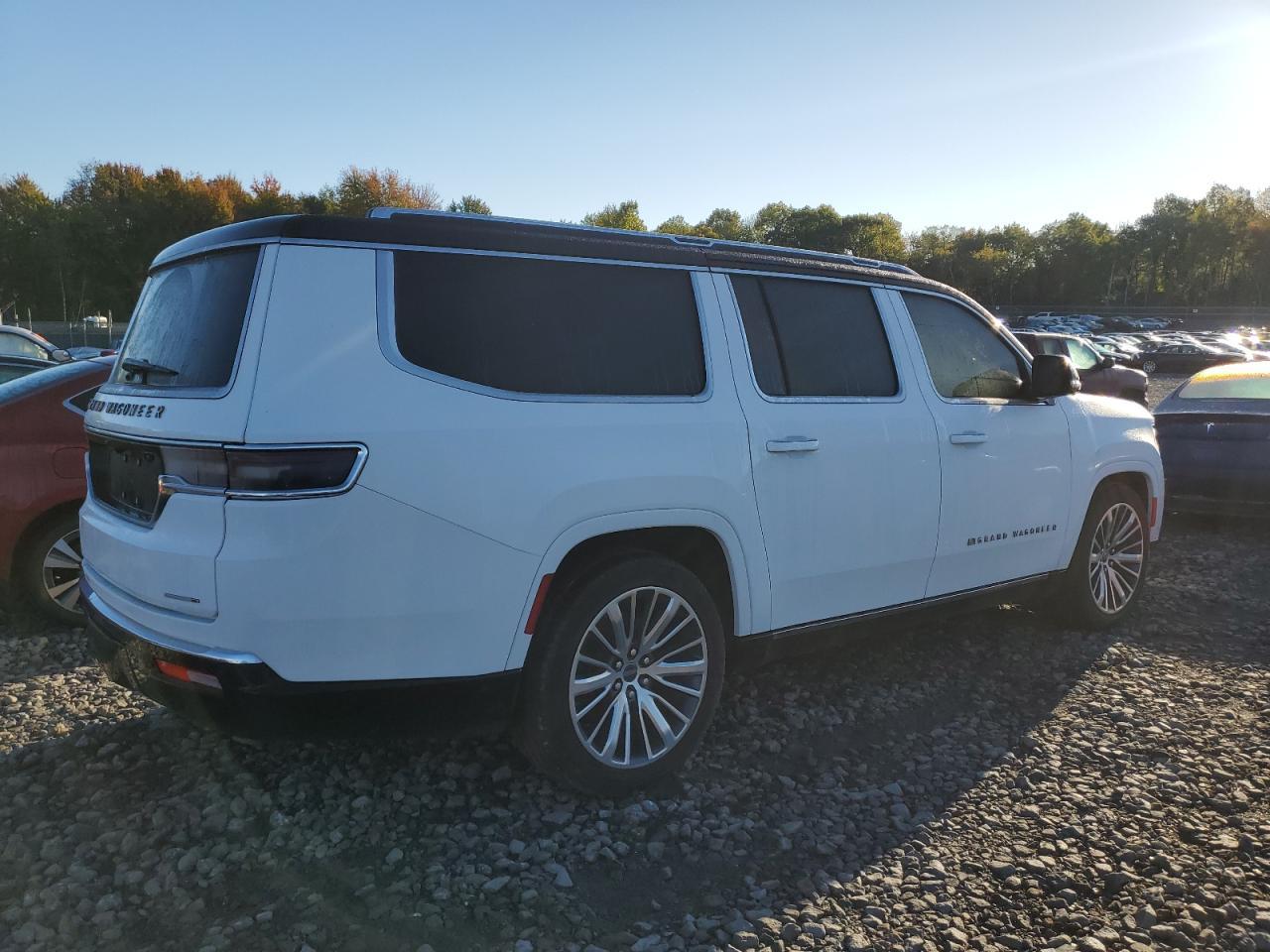 2024 Jeep Grand Wagoneer L Series Iii - Фото 3
