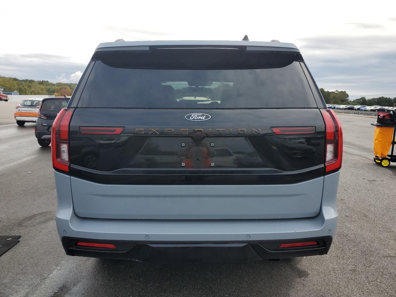 2025 Ford Expedition Tremor - Фото 6