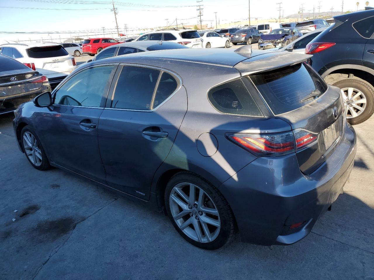 2015 Lexus Ct 200 - Image 2