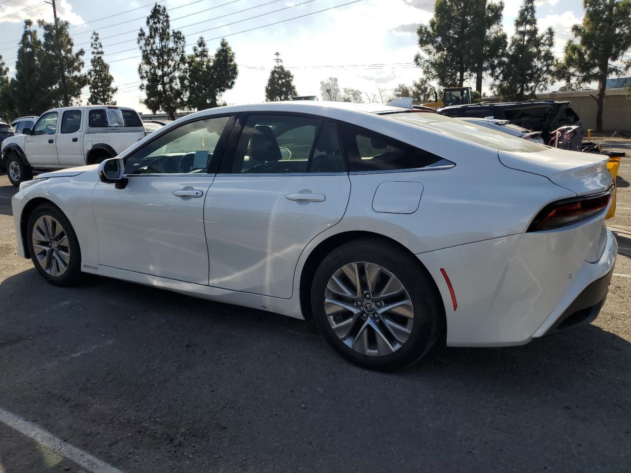 2023 Toyota Mirai Xle - Фото 2