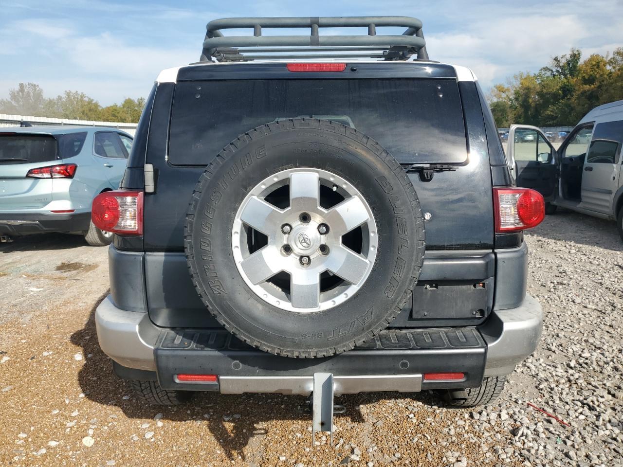 2007 Toyota Fj Cruiser - Image 6