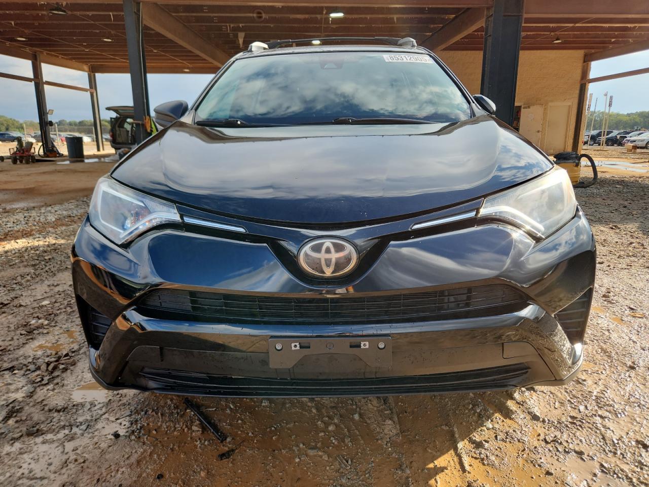 2017 Toyota Rav4 Le - Image 5