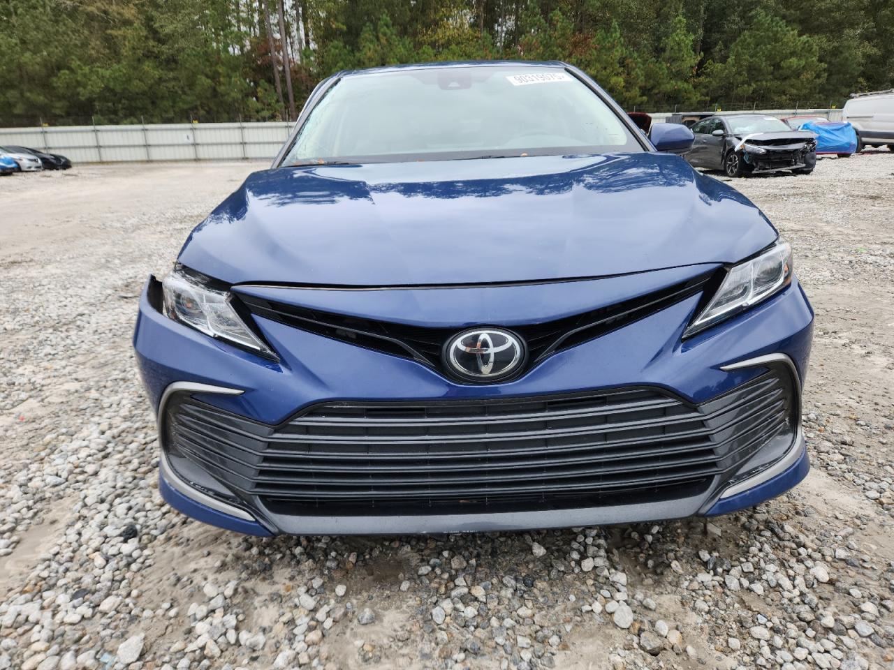 2023 Toyota Camry Le - Фото 5