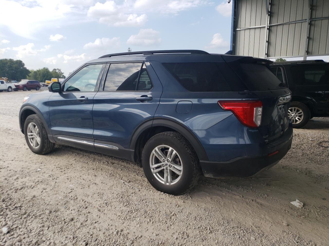 2020 Ford Explorer Xlt - Image 2