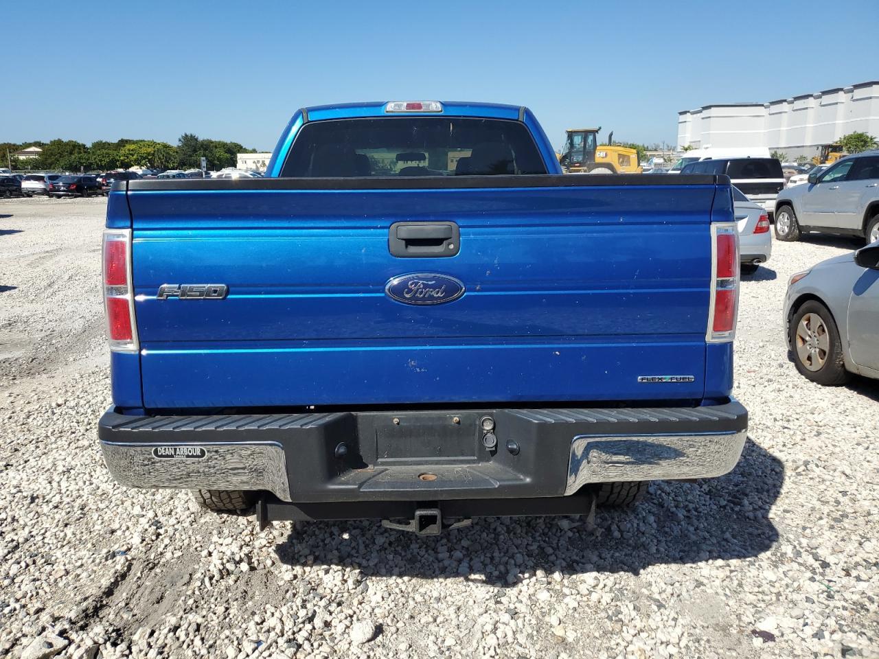 2013 Ford F150 Super Cab - Фото 6