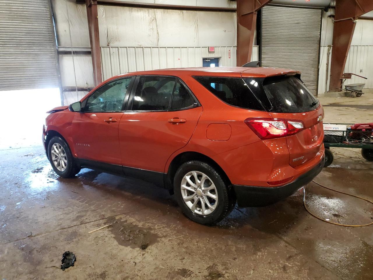 2020 Chevrolet Equinox Ls - Фото 2