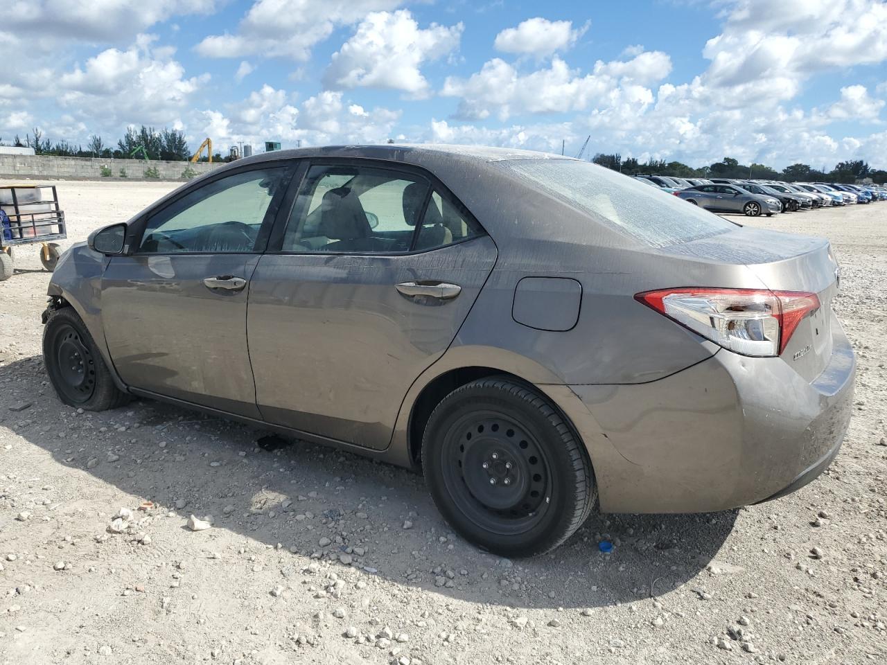 2017 Toyota Corolla L - Фото 2