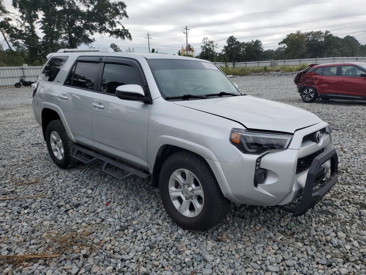 2015 Toyota 4Runner Sr5 - Image 4