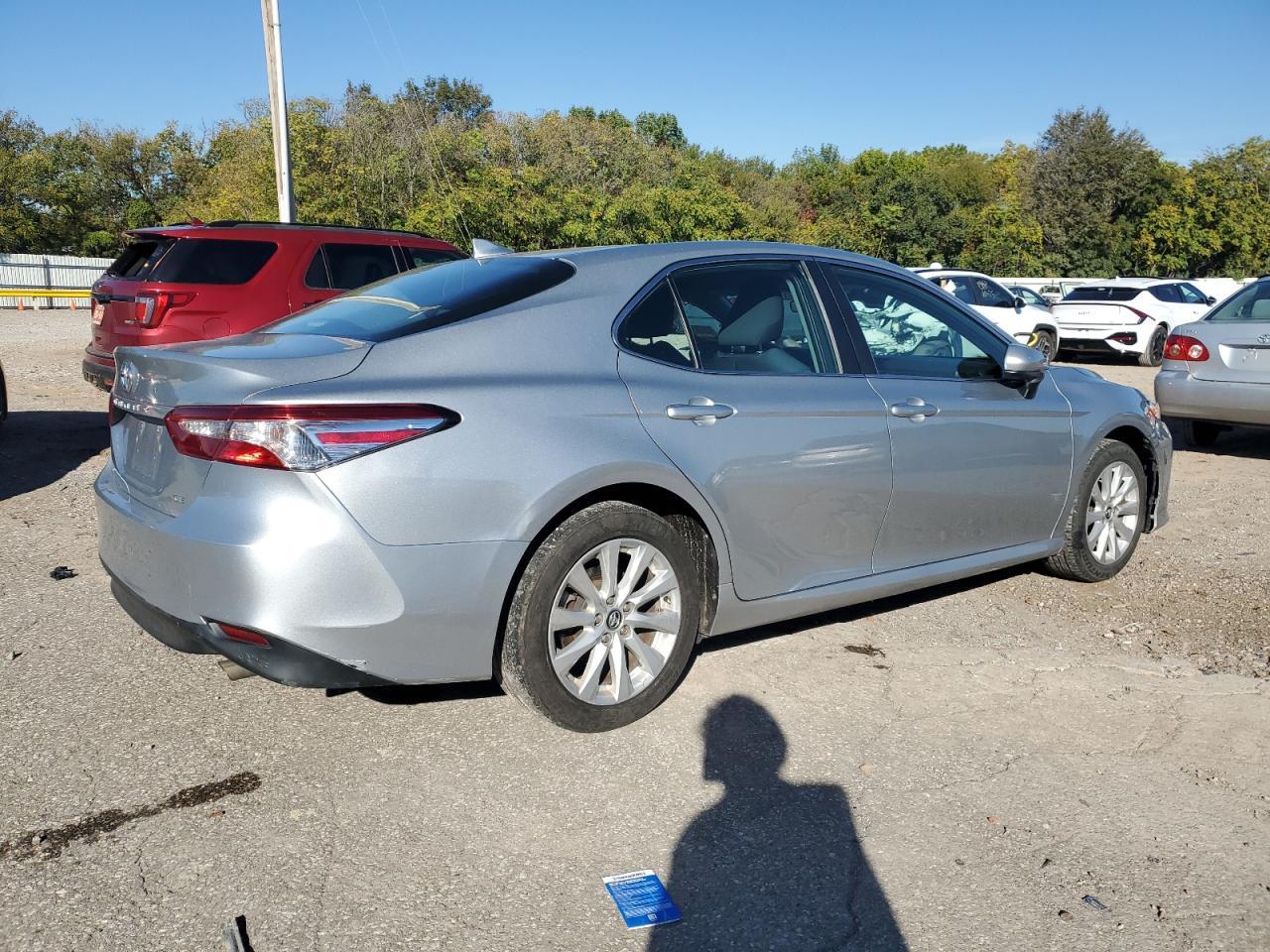 2020 Toyota Camry Le - Image 3
