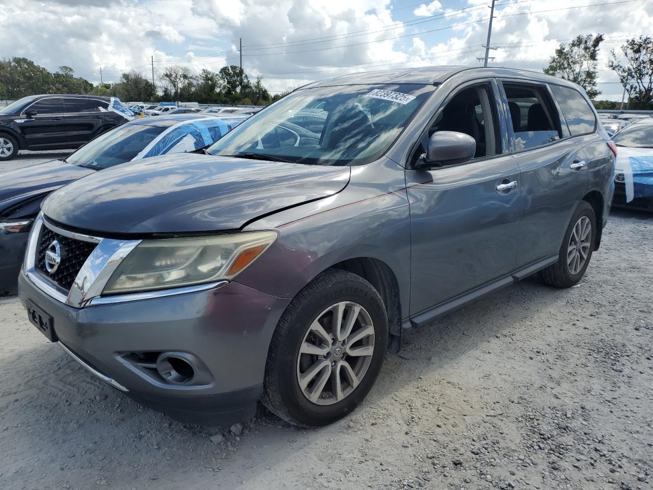 2015 Nissan Pathfinder S