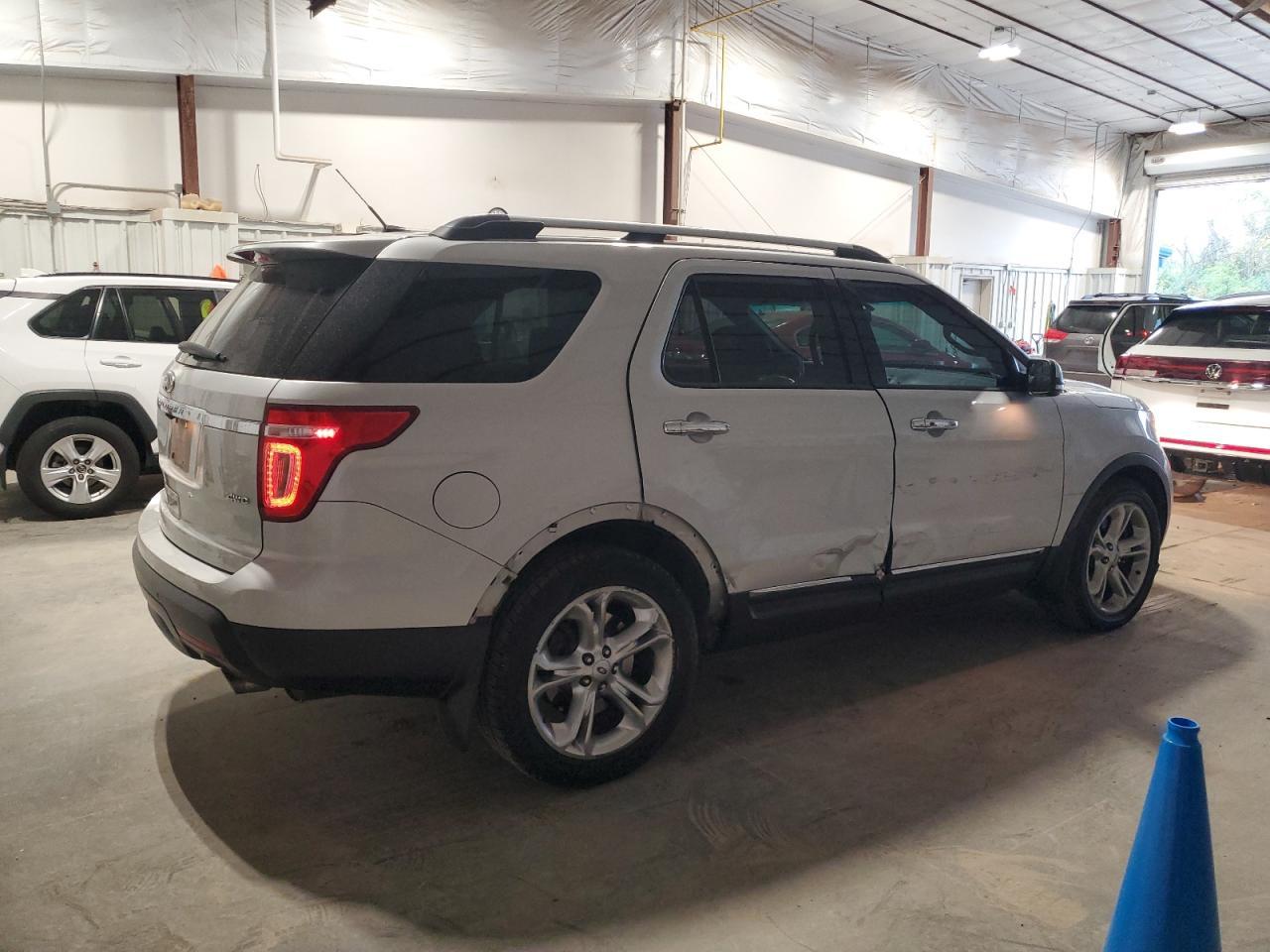 2015 Ford Explorer Limited - Фото 3