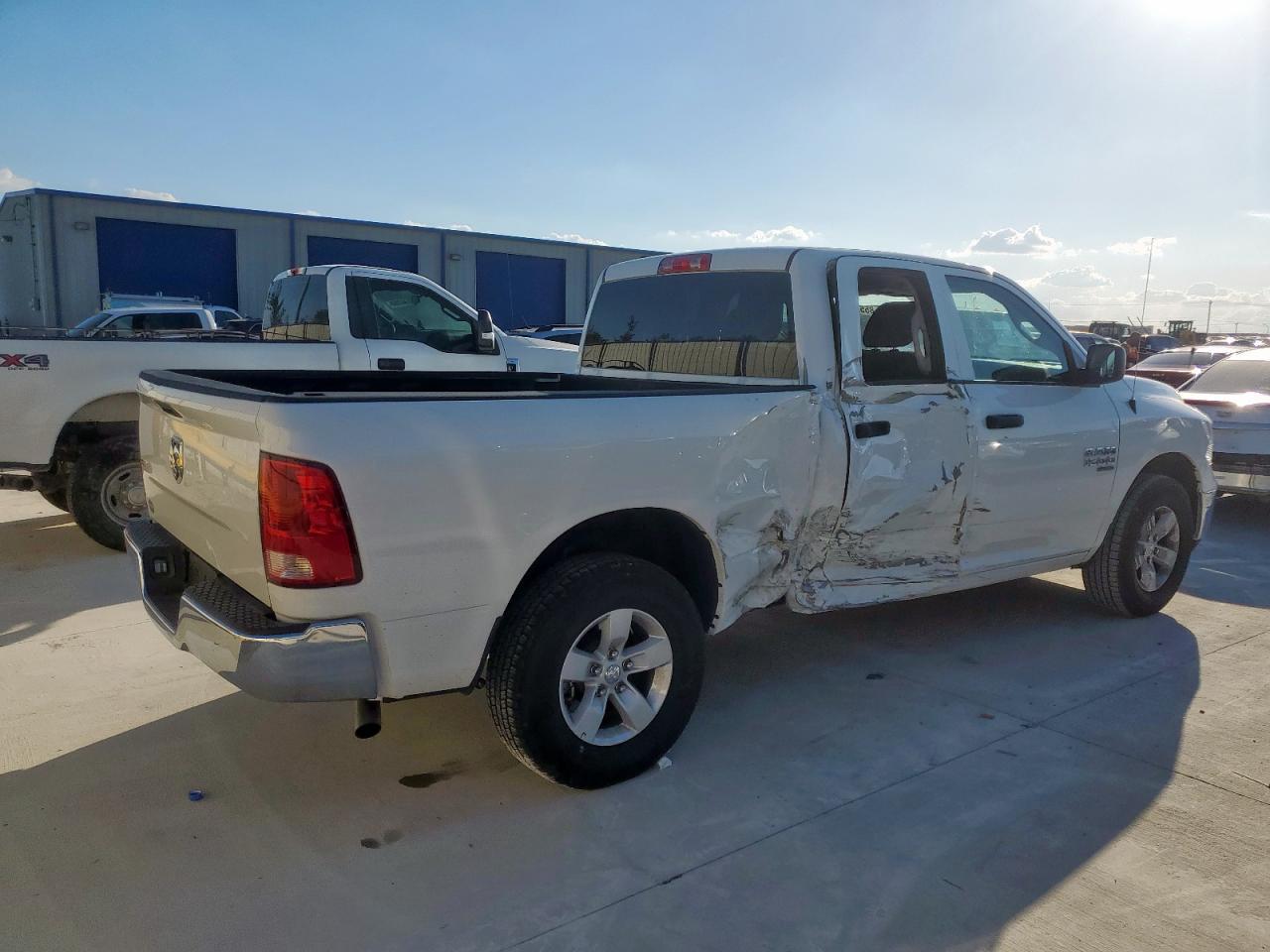 2024 Ram 1500 Classic Slt - Image 3