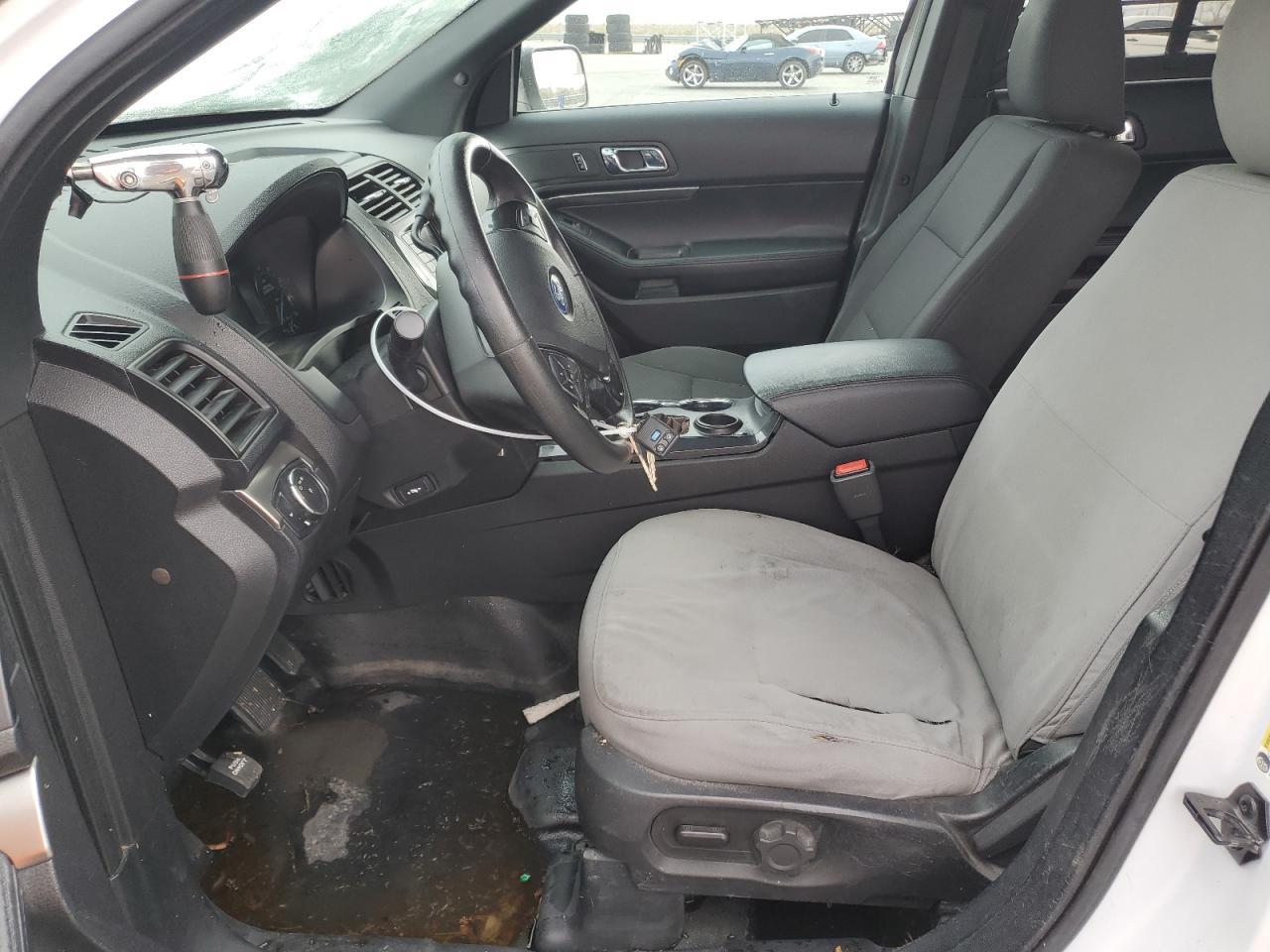 2017 Ford Explorer Police Interceptor - Image 7