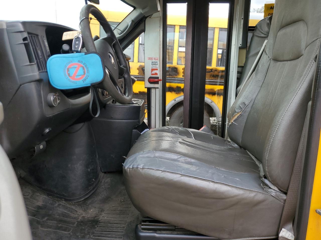 2009 Starcraft Express G3 - School Bus - Image 7